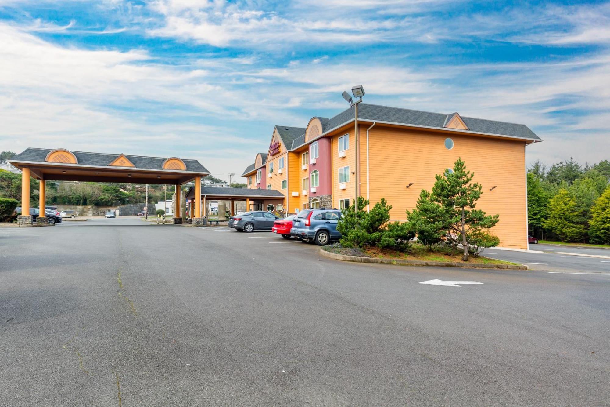 Palace Inn&Suites Lincoln City Extérieur photo
