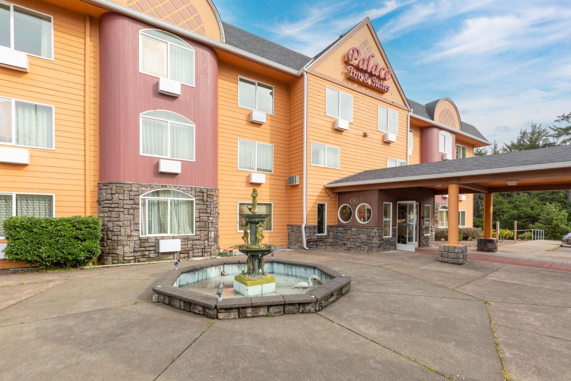 Palace Inn&Suites Lincoln City Extérieur photo